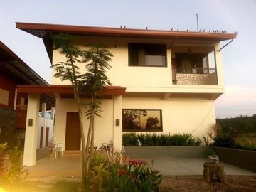 HOUSE AND LOT FOR SALE IN CORON, PALAWAN