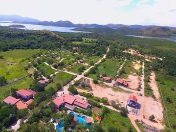 HOUSE AND LOT FOR SALE IN CORON, PALAWAN