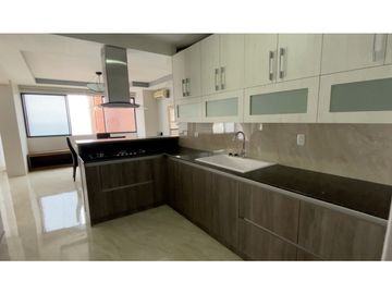 HERMOSO PENTHOUSE VISTA AL MAR MANTA.