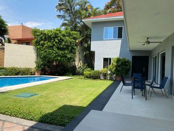 Casa en Privada en Acapatzingo, Cuernavaca, Morelos CAEN-981-Cp