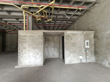 local en arriendo en vipasa. Cod A9191607