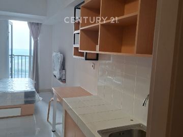 DISEWAKAN APARTEMEN STUDIO TOKYO RIVERSIDE PIK2
