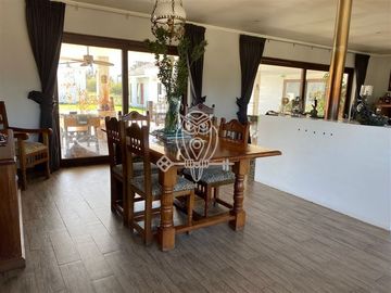Casa en venta 5D 4B Piscina Sta Cecilia en El Monte