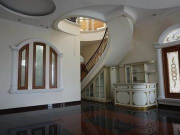 Rumah Besar Ada Swimming Pool Di Sektor 3 Bintaro Of 2155