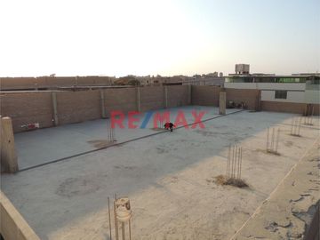 Se Vende Local Comercial En Av. El Dorado 2800 - Jose Leonardo Ortiz