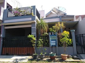 DIJUAL RUMAH 2 LANTAI KAMAR 6 DEKAT RAYA SENGKALING DAU MALANG