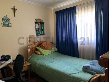 Se vende Casa con amplio terreno en Chiguayante