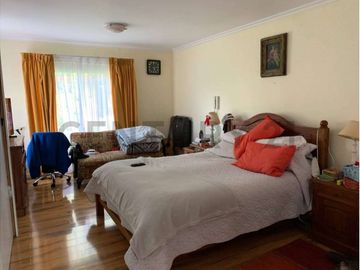Se vende Casa con amplio terreno en Chiguayante