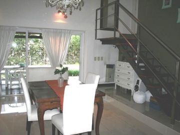 Casa en venta 4 amb en Altos del Sol