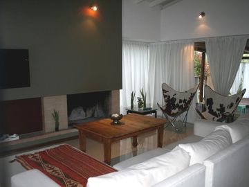 Casa en venta 4 amb en Altos del Sol