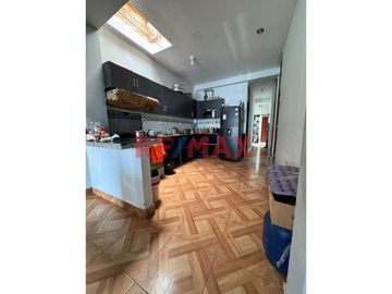 ¿Estás buscando la casa ideal para ti y tu familia? Esta es la oportunidad que no puedes dejar pasar. Te presento una hermosa propiedad de 120m², ¡en