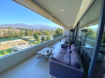 Departamento en venta de 3 dor Portal Dehesa en Lo Barnechea