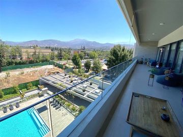 Departamento en venta de 3 dor Portal Dehesa en Lo Barnechea