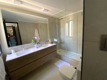 Departamento en venta de 3 dor Portal Dehesa en Lo Barnechea