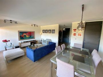 Departamento en venta de 3 dor Portal Dehesa en Lo Barnechea