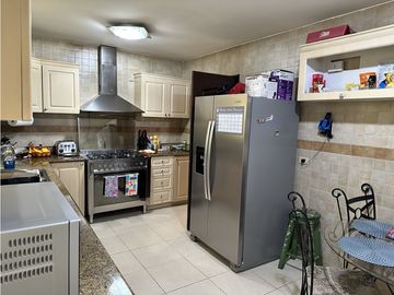 Se VENDE Casa Unifamiliar en PH Crystal Spring - Condado del Rey