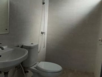 DIJUAL RUMAH 2 LANTAI DEKET GERBANG TOL DI CLUSTER HAZEL BANJAR WIJAYA