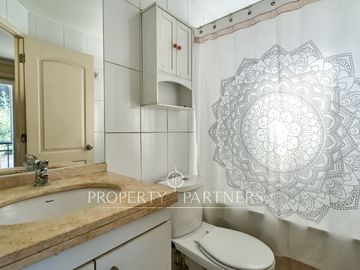 Hermosa casa en venta, Condominio Altos del Parque, Peñalolén. Reciben Ofertas!!!