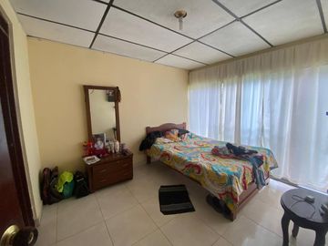 casa en venta en urbanización la nueva base. Cod V36