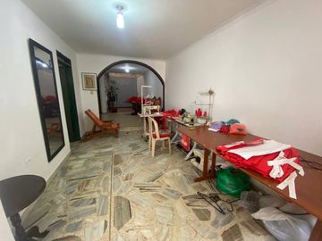 casa en venta en urbanización la nueva base. Cod V36
