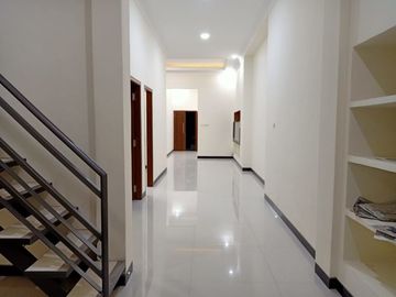 Jual Rumah Baru Luas di Kuwak Utara Kota Kediri