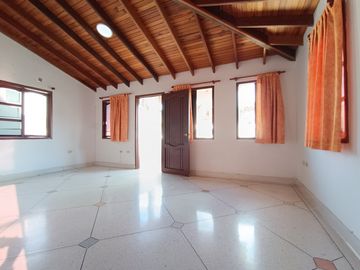 casa en venta en villa del rosario. Cod V29363