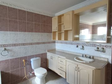 casa en venta en villa del rosario. Cod V29363