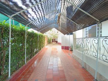 casa en venta en villa del rosario. Cod V29363