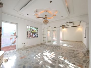 casa en venta en villa del rosario. Cod V29363