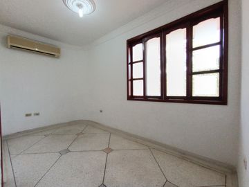 casa en venta en villa del rosario. Cod V29363