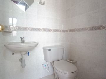 casa en venta en villa del rosario. Cod V29363