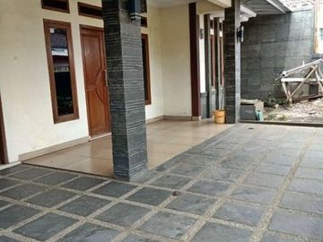 Rumah Nyaman @Cisaranten Arcamanik Dekat ke Kawasan Antapani, Arcamanik, Cisaranten dan Soekarno Hatta