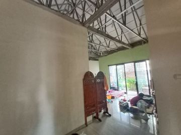 Rumah murah dijalan palagan km 5 barat Hyatt