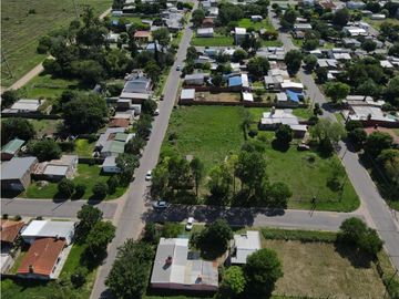 VENTA GRAN TERRENO CON POSIBLIDAD DE SUBDIVIDIR EN COLONIA AVELLANEDA