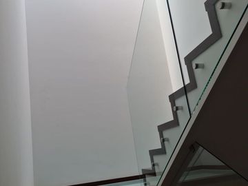 Espectacular Residencia de Autor en Lomas del Campanario, 4 Recamaras, 4.5 Baños