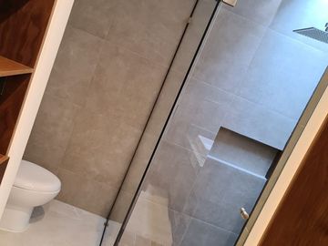 Espectacular Residencia de Autor en Lomas del Campanario, 4 Recamaras, 4.5 Baños