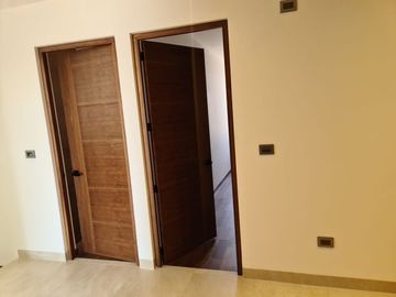 Espectacular Residencia de Autor en Lomas del Campanario, 4 Recamaras, 4.5 Baños
