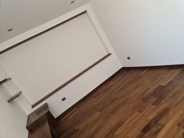 Espectacular Residencia de Autor en Lomas del Campanario, 4 Recamaras, 4.5 Baños