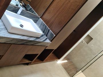 Espectacular Residencia de Autor en Lomas del Campanario, 4 Recamaras, 4.5 Baños