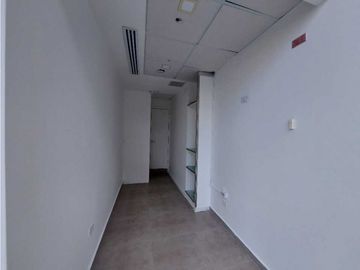 LOCAL 60M2 EN OBARRIO, SORTIS BUSINESS TOWER