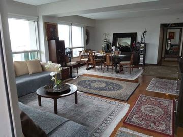 2BR Condo For Rent/Lease 2 Bedrooms in The Residences at Greenbelt Trag Laguna Tower Makati City