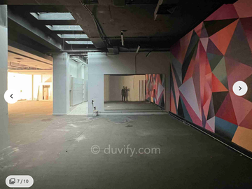 Local comercial ubicado en Edificio Nau