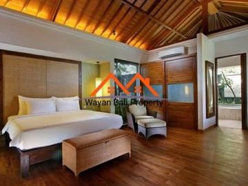 Villa Dekat Pantai Batu Belig Seminyak