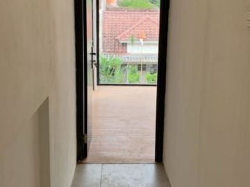 Tim Rumah Full Gresss Baru Dalam Telaga Golf Sawangan