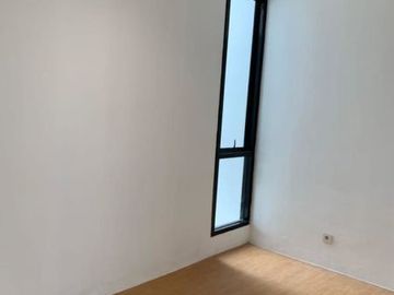 Tim Rumah Full Gresss Baru Dalam Telaga Golf Sawangan