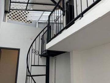 Tim Rumah Full Gresss Baru Dalam Telaga Golf Sawangan
