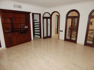 apartamento en venta en alto prado. Cod V85699