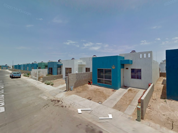 CASA EN VENTA EN FRACC. PARAISO DEL SOL, LA PAZ, BAJA CALIFORNIA SUR! - JCH