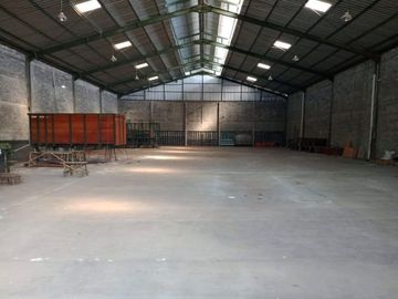DREAMPROPERTI | Gudang bekas di sumber pasir pakis malang
