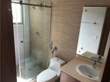 VENTA DE CASA EN CONDADO DEL REY 3 REC 268MT2 ALTOS DEL PARQUE
